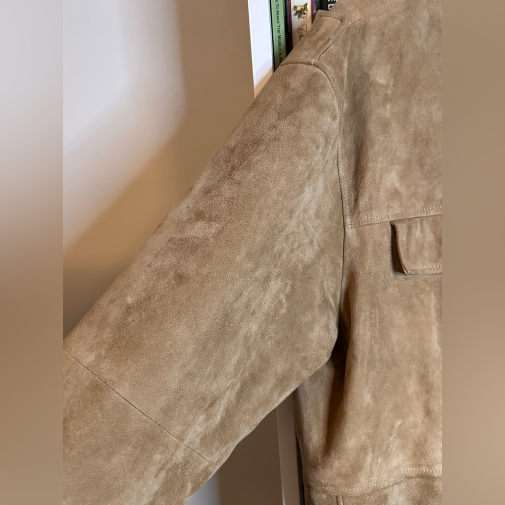 Island Soft Suede Jacket - Perfect Vintage- Jacket.  Size L - Picture 14 of 16